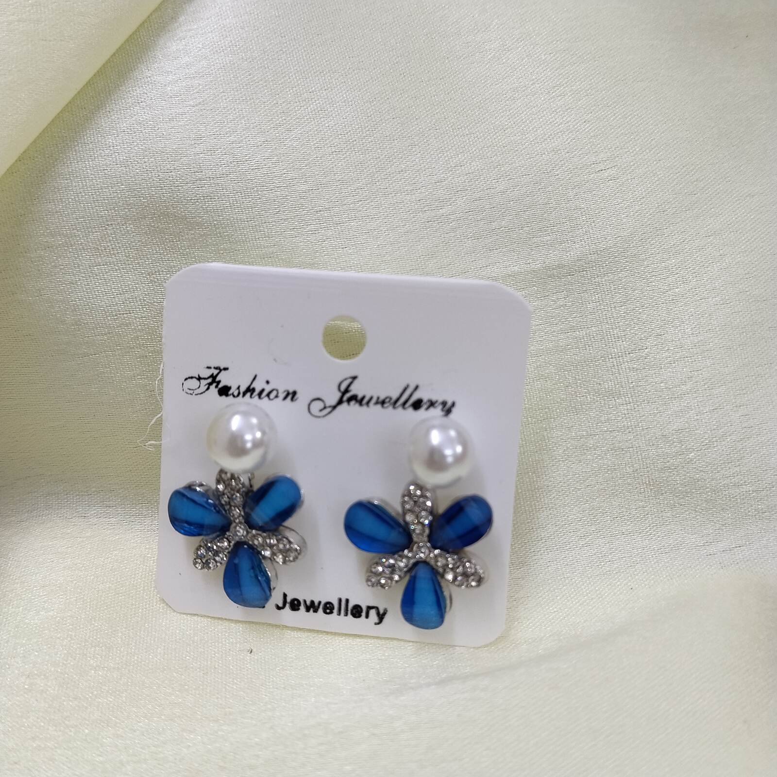 2 Set Of Earrings White Pearl & Blue Stone