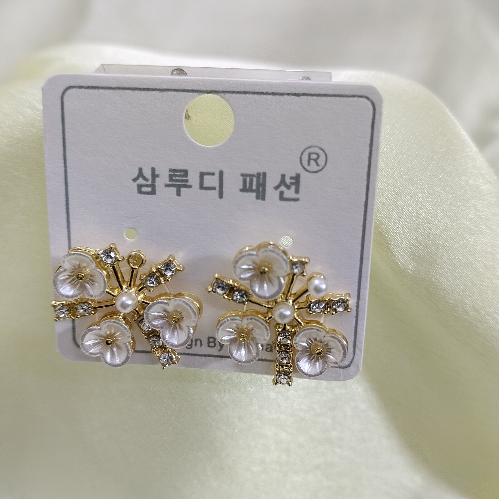 Korean-Earing-7