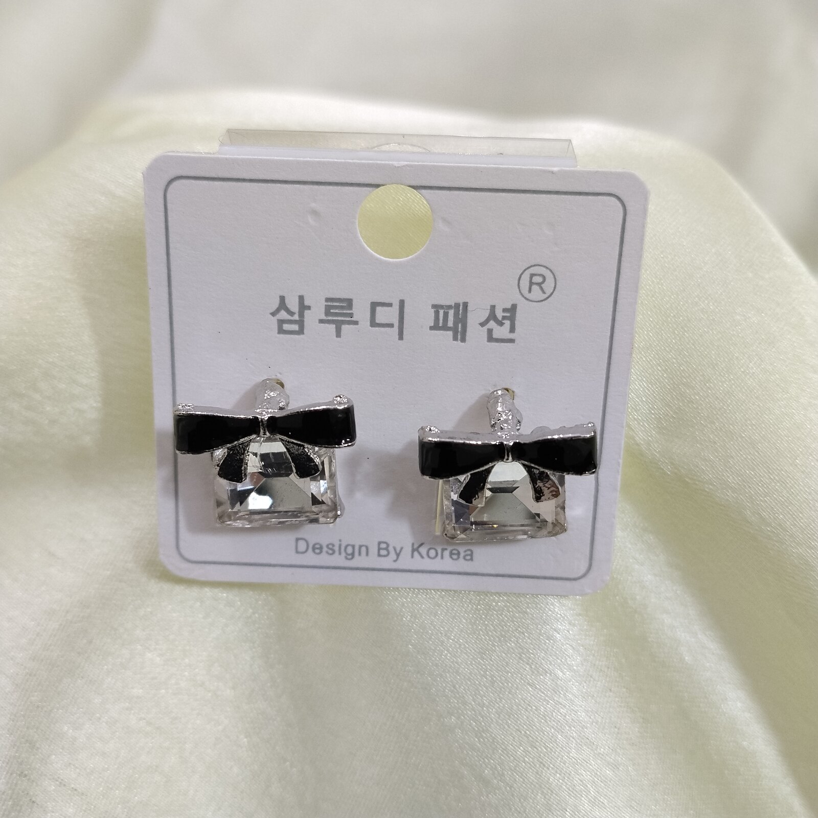 Korean-Earing-10