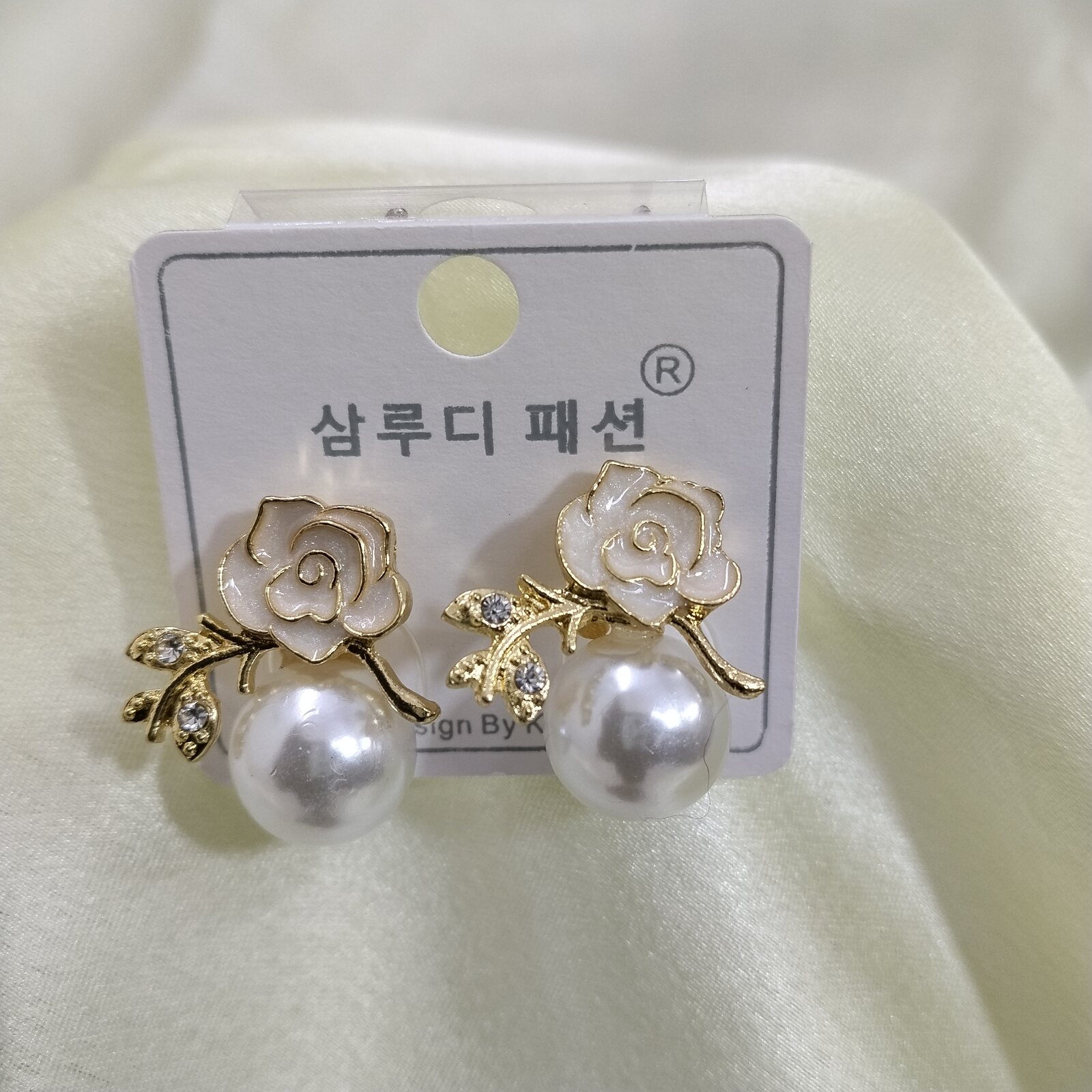 Korean-Earing-11